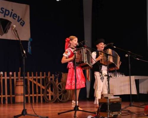 004_Heligonka_spieva_2025_original