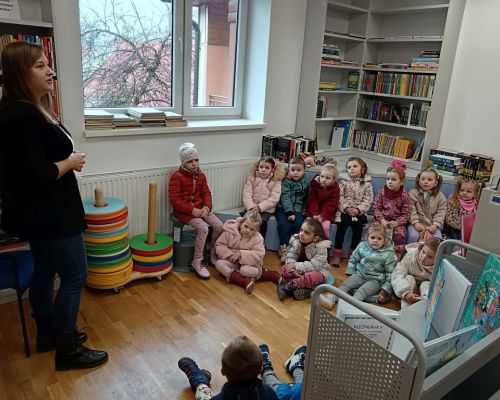 
Marec mesiac kníh