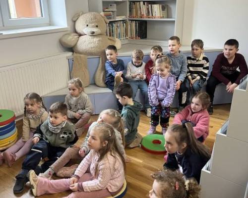 Marec – mesiac knihy v našej knižnici