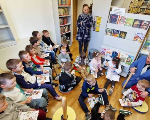 Marec – mesiac knihy v našej knižnici