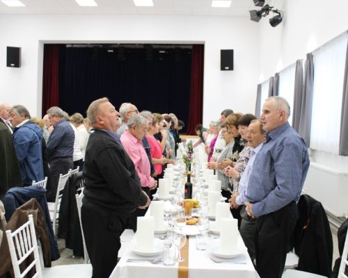 Mesiac úcty k starším v obci Nová Bystrica