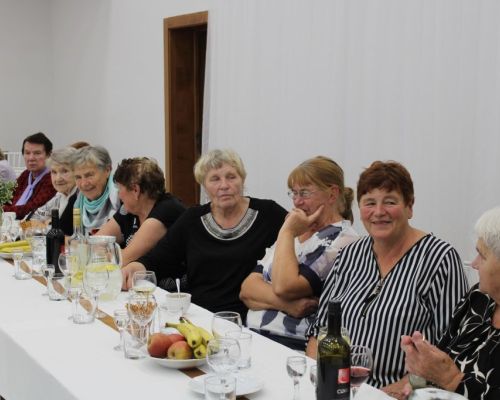 Mesiac úcty k starším v obci Nová Bystrica