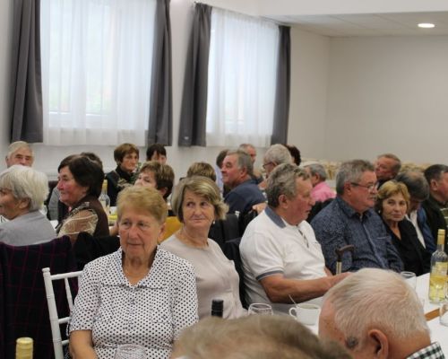 Mesiac úcty k starším v obci Nová Bystrica