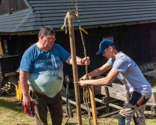 „Sad u starých rodičov“ - Spoločne sa nám to podarilo!