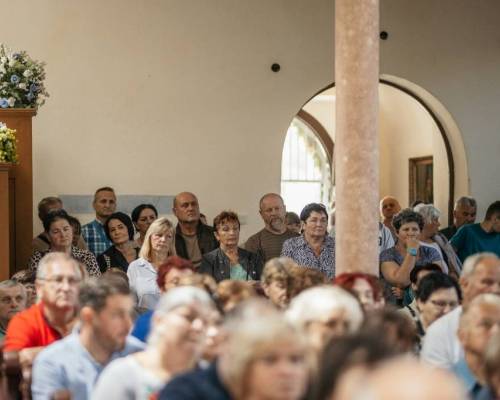 STRETNUTIE RODÁKOV ZATOPENÝCH OBCÍ HARVELKA A RIEČNICA