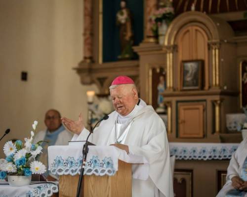 STRETNUTIE RODÁKOV ZATOPENÝCH OBCÍ HARVELKA A RIEČNICA