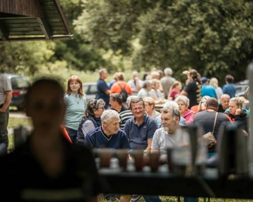 STRETNUTIE RODÁKOV ZATOPENÝCH OBCÍ HARVELKA A RIEČNICA