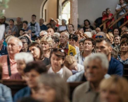 STRETNUTIE RODÁKOV ZATOPENÝCH OBCÍ HARVELKA A RIEČNICA