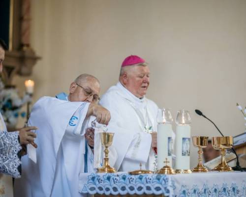 STRETNUTIE RODÁKOV ZATOPENÝCH OBCÍ HARVELKA A RIEČNICA