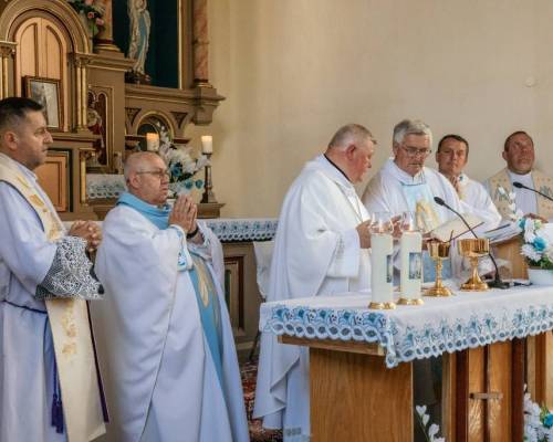 STRETNUTIE RODÁKOV ZATOPENÝCH OBCÍ HARVELKA A RIEČNICA