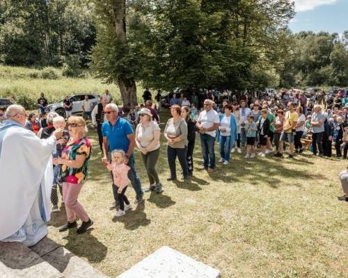 STRETNUTIE RODÁKOV ZATOPENÝCH OBCÍ HARVELKA A RIEČNICA