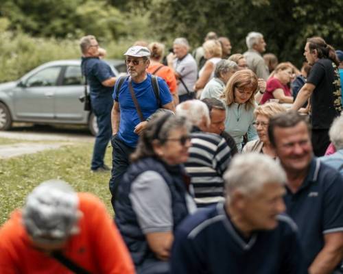STRETNUTIE RODÁKOV ZATOPENÝCH OBCÍ HARVELKA A RIEČNICA