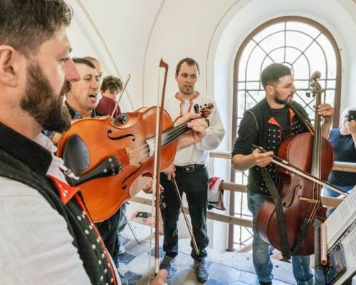 STRETNUTIE RODÁKOV ZATOPENÝCH OBCÍ HARVELKA A RIEČNICA