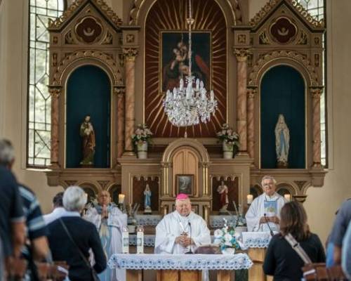 STRETNUTIE RODÁKOV ZATOPENÝCH OBCÍ HARVELKA A RIEČNICA