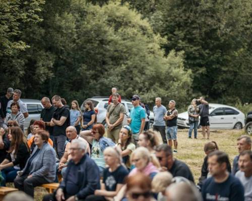 STRETNUTIE RODÁKOV ZATOPENÝCH OBCÍ HARVELKA A RIEČNICA