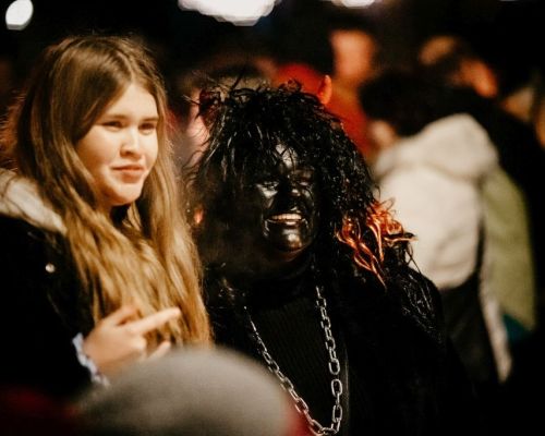 Vianočné trhy a Mikuláš v Novej Bystrici 