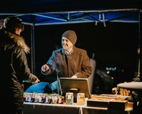 Vianočné trhy a Mikuláš v Novej Bystrici 